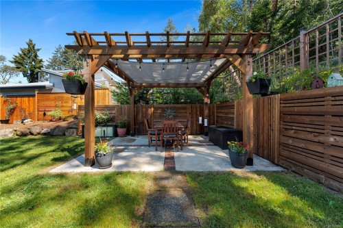 347 Collins Rd, Salt Spring, BC 