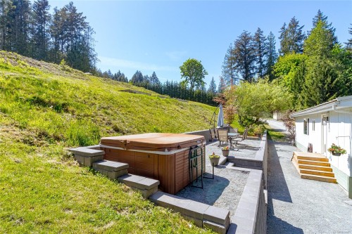 3662 Telegraph Rd, Cobble Hill, BC 