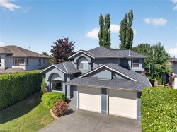 684 Hudson Rd Campbell River, BC V9H 1R9