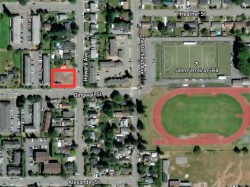 2511 Dingwall St Duncan, BC V9L 2Y8