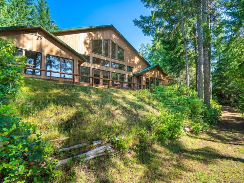 1055 Spider Lake Rd, Qualicum Beach, BC 
