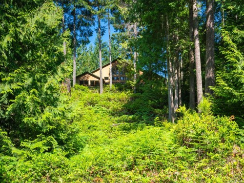 1055 Spider Lake Rd, Qualicum Beach, BC 