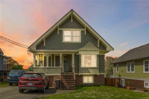 3124 Glasgow St  Victoria, BC V8X 1L9