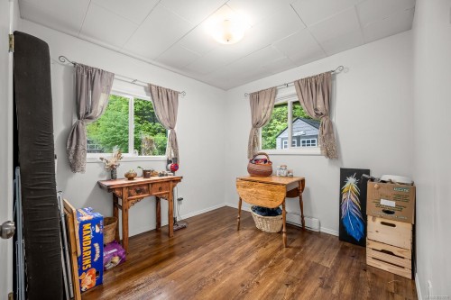 1545 Kye Bay Rd, Comox, BC - Indoor