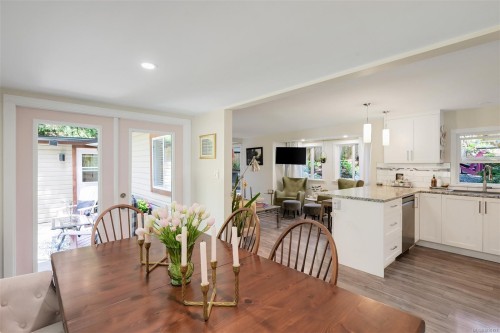 103-2500 Florence Lake Rd, Langford, BC 