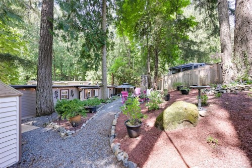 103-2500 Florence Lake Rd, Langford, BC 