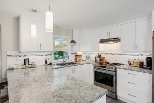 103-2500 Florence Lake Rd, Langford, BC 
