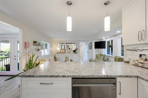 103-2500 Florence Lake Rd, Langford, BC 