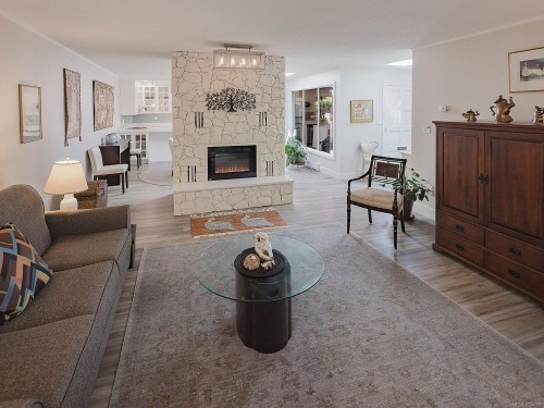 #137-2345 Cedar Hill Cross Rd, Oak Bay, BC 