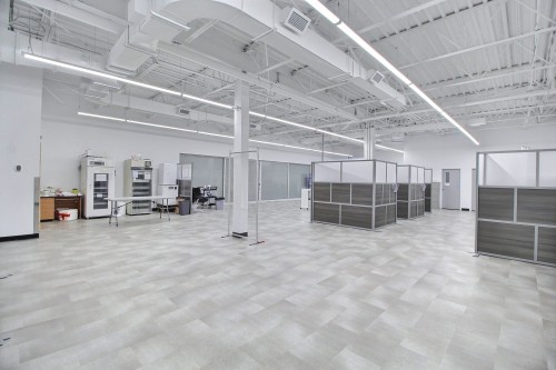 Vue - 15-1500 Ch. Sullivan, Val-D'Or, QC - Indoor Photo Showing Other Room