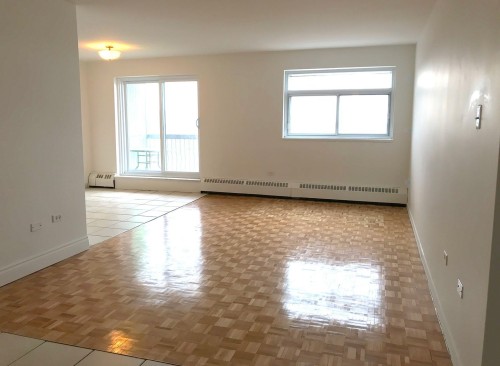 Living Room - 806-7100 Boul. Viau, Montréal (Saint-Léonard), QC - Indoor Photo Showing Other Room