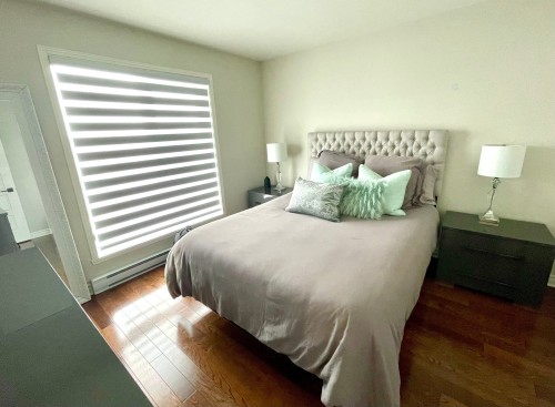 Chambre à coucher - 908-1440 Rue Lucien-Paiement, Laval (Laval-Des-Rapides), QC - Indoor Photo Showing Bedroom