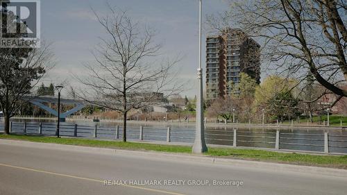 425 Echo Drive, Ottawa, ON - Outdoor