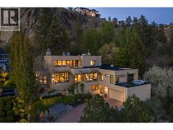 837 Mount Royal Drive Kelowna, BC V1Y 3M3