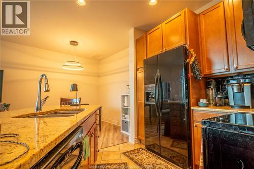 1225 Riverside Unit# 710, Windsor, ON - Indoor Photo Showing Kitchen