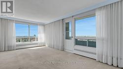 South West Corner Unit - 