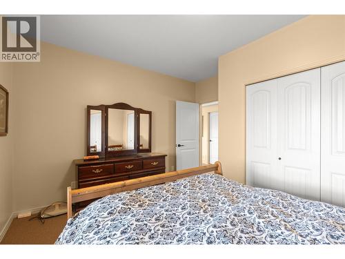 500 Balsam Court, Vernon, BC - Indoor Photo Showing Bedroom