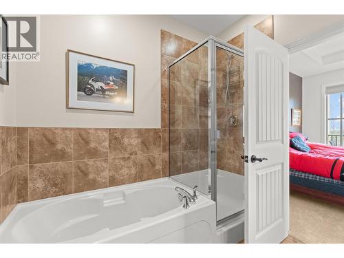 500 Balsam Court, Vernon, BC - Indoor Photo Showing Bathroom
