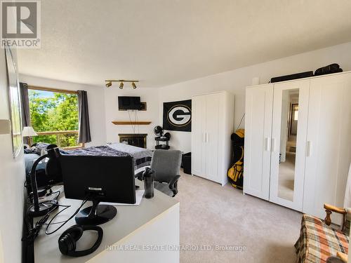 176 Chepstow Close, London North (North K), ON 