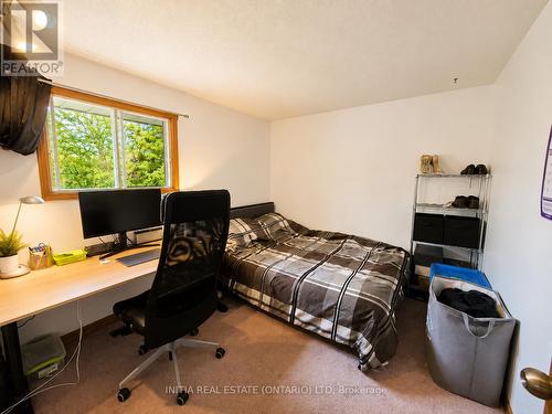 176 Chepstow Close, London North (North K), ON 
