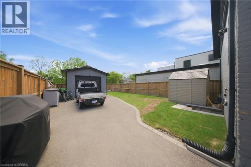 162 Grand River Avenue, Brantford, ON 