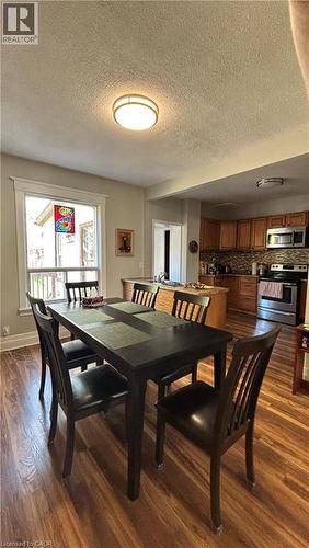 30 Victoria Avenue, Cambridge, ON - Indoor Photo Showing Dining Room