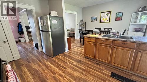 30 Victoria Avenue, Cambridge, ON - Indoor Photo Showing Other Room