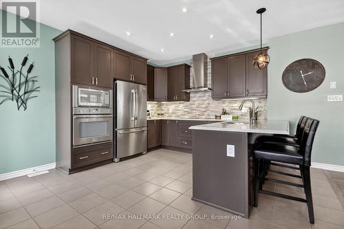 33 Summitview Drive, Ottawa, ON 