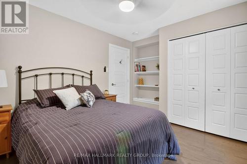 33 Summitview Drive, Ottawa, ON 