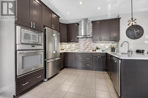 33 Summitview Drive, Ottawa, ON 