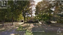 1212 WHITE OAK DRIVE Ottawa, ON K4P 1E2