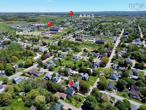 52 Rupert Street, Amherst, NS 