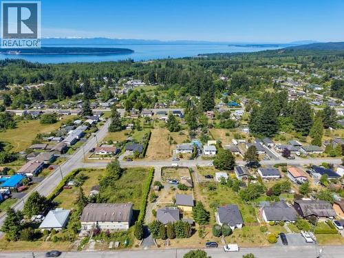 6421 Hillcrest Ave, Powell River, BC 