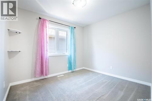 334 Dickson Crescent, Saskatoon, SK 