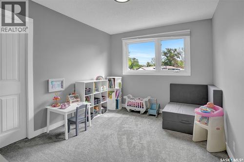 28 Pleasantview Bay, Regina, SK 