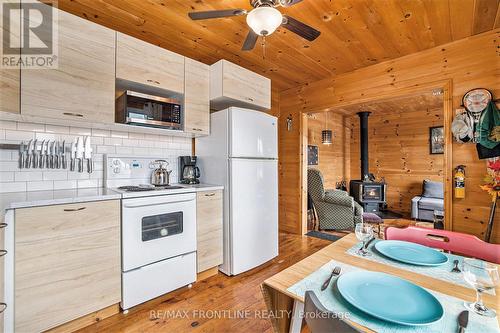1294 Harding Lane, Frontenac (Frontenac Centre), ON 