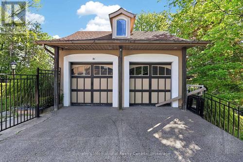 110 Palmer Circle, Caledon (Palgrave), ON 