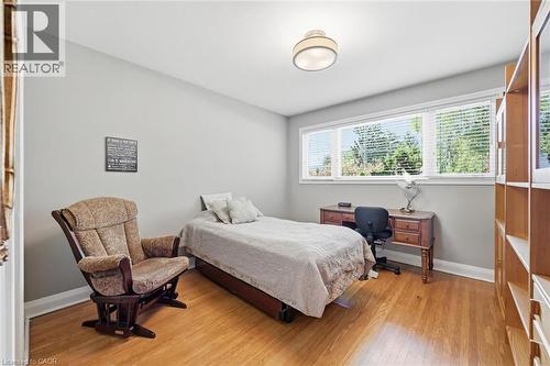 951 Cloverleaf Drive, Burlington, ON 