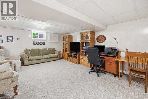 951 Cloverleaf Drive, Burlington, ON 
