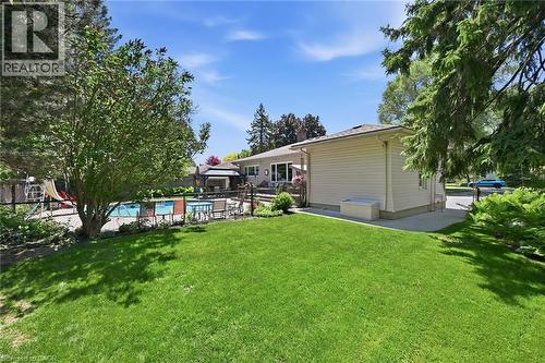 951 Cloverleaf Drive, Burlington, ON 