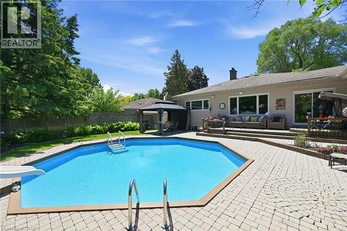 951 Cloverleaf Drive, Burlington, ON 