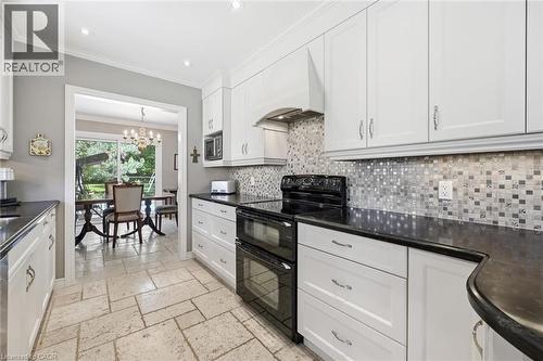 951 Cloverleaf Drive, Burlington, ON 