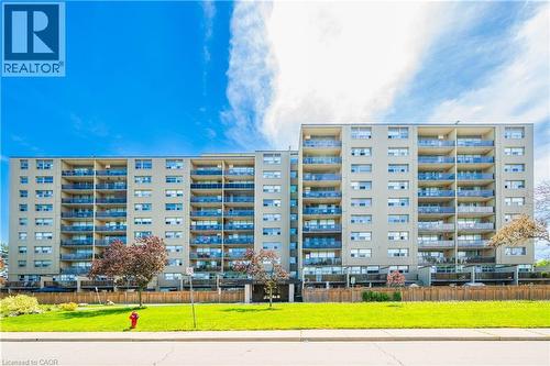 15 Nicklaus Drive Unit# 512, Hamilton, ON 