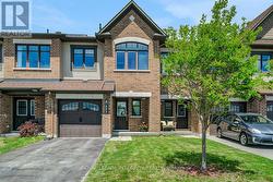 352 AXIS WAY Ottawa, ON K1W 0J9