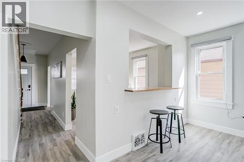 131 Park Row N, Hamilton, ON 