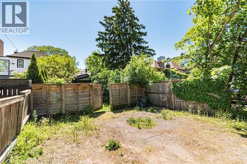 Yard - 134 Erie Avenue, Hamilton, ON 