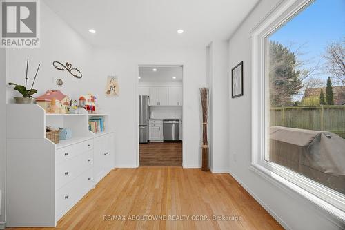2395 Arnold Crescent, Burlington, ON 