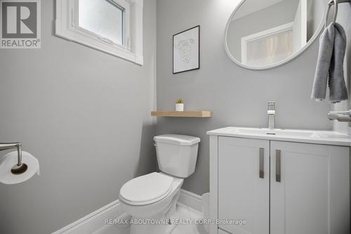 2395 Arnold Crescent, Burlington, ON 