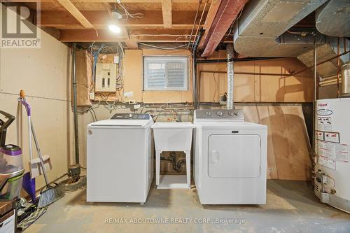 2395 Arnold Crescent, Burlington, ON 
