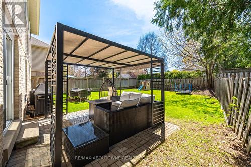 2395 Arnold Crescent, Burlington, ON 